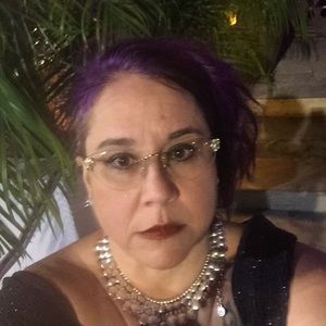 Meet your Posher, Magaly